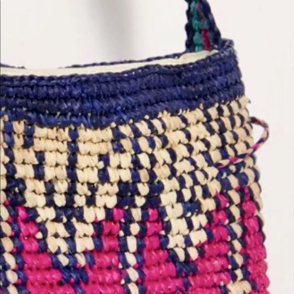 Free People Straw ToteBucket Bag Drawstring Tassel - Picture 3 of 8
